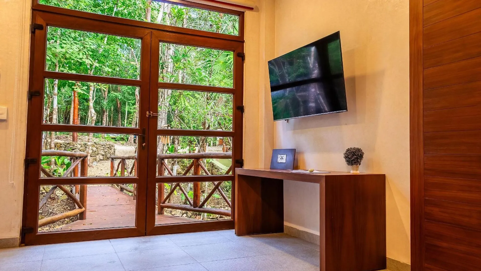 Holiday home Casa Relaxo Villa En La Laguna Con Muelle Privado Buenavista