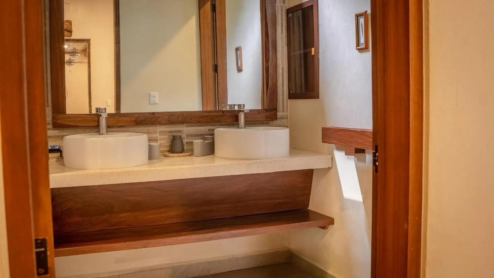 Casa Relaxo Villa En La Laguna Con Muelle Privado Buenavista  Mexico